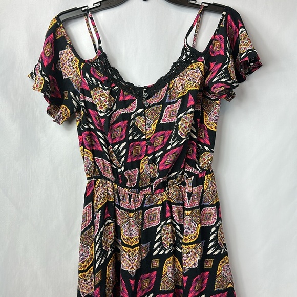 #17 🎥 LIVE SHOW DROP — Join Us for Full Details & Pricing! - Picture 1 of 1